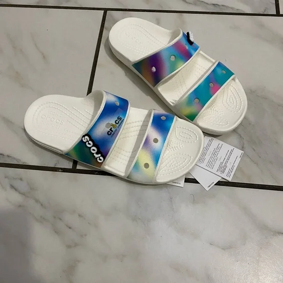 Croc slides - Picture 2 of 3